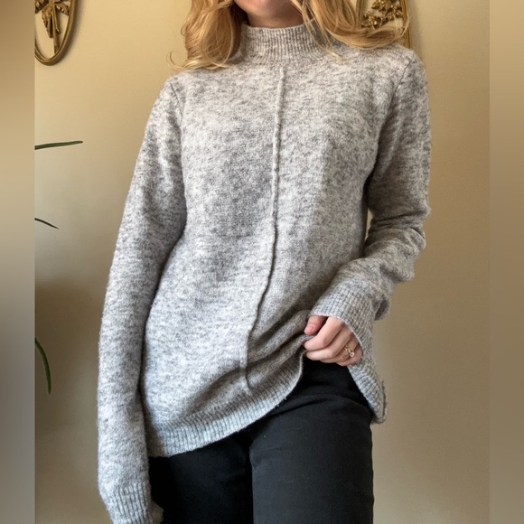 Emory Park Grey Turtleneck Sweater - Picture 2 of 9